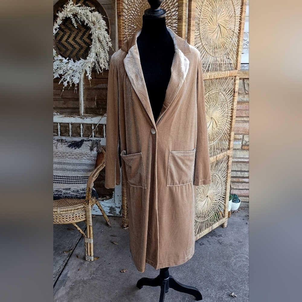 Southern Grace Women's Tan Valour Long Coat_Large